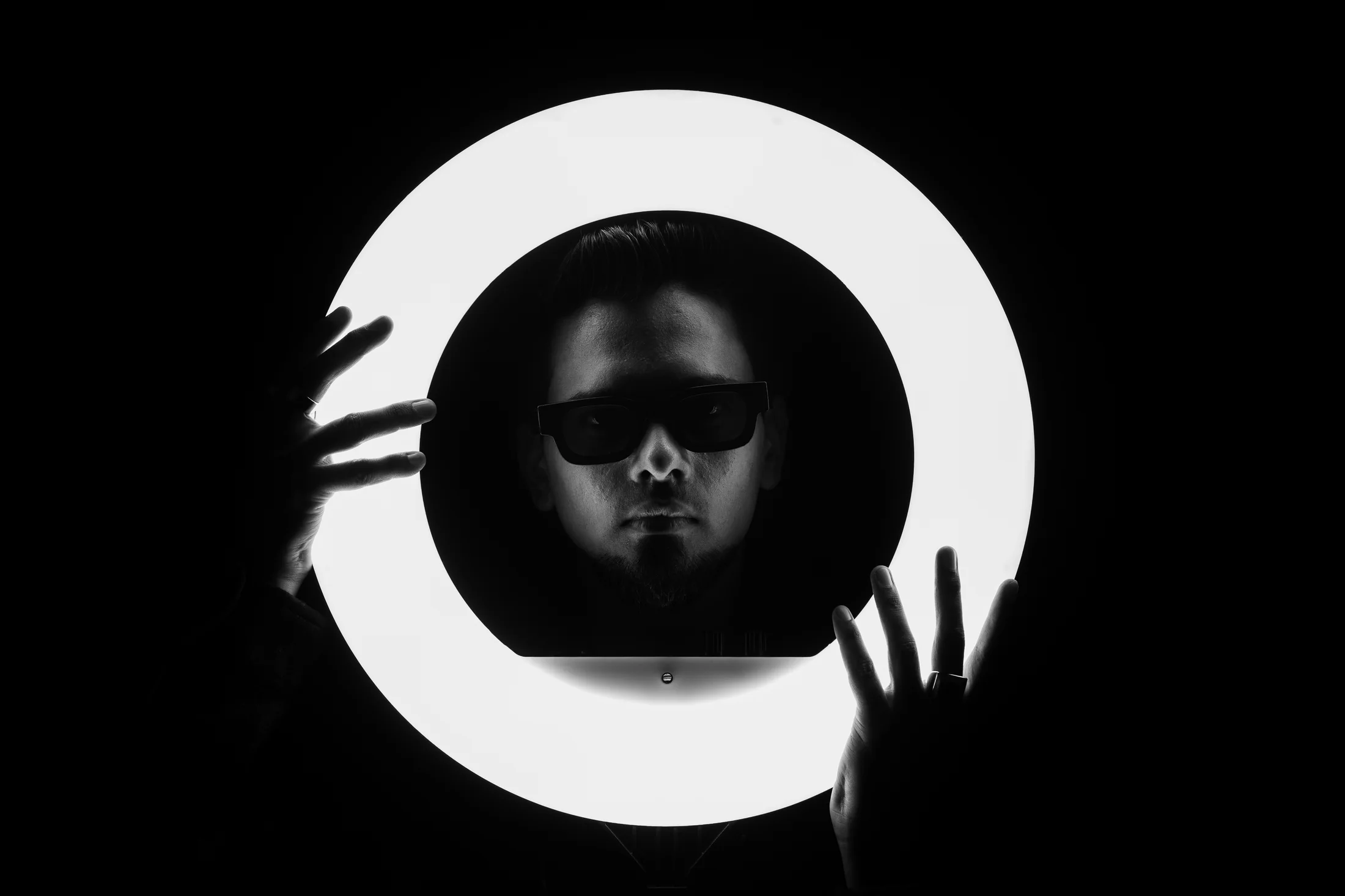 Skeletron ring light portrait